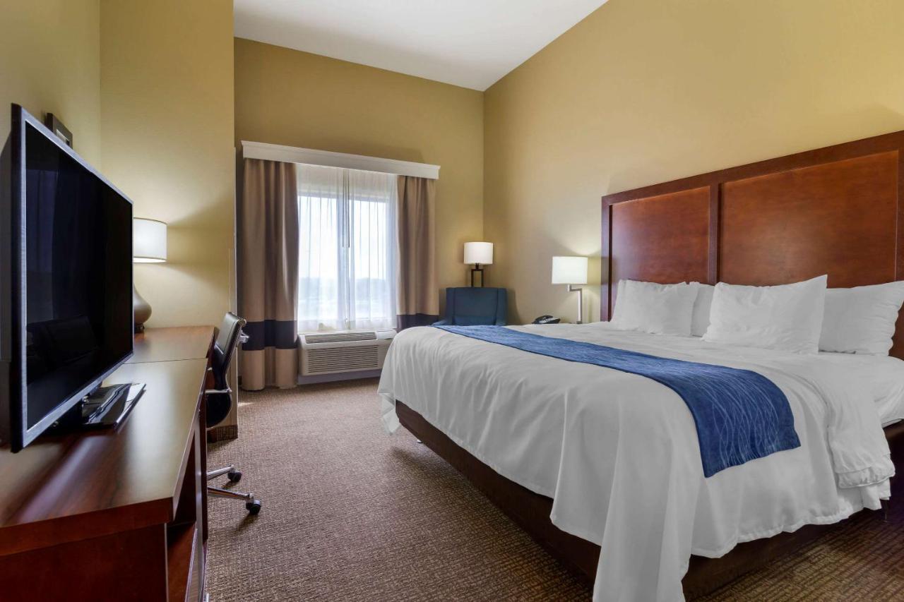 Comfort Inn & Suites Mandan - Bismarck Exterior foto