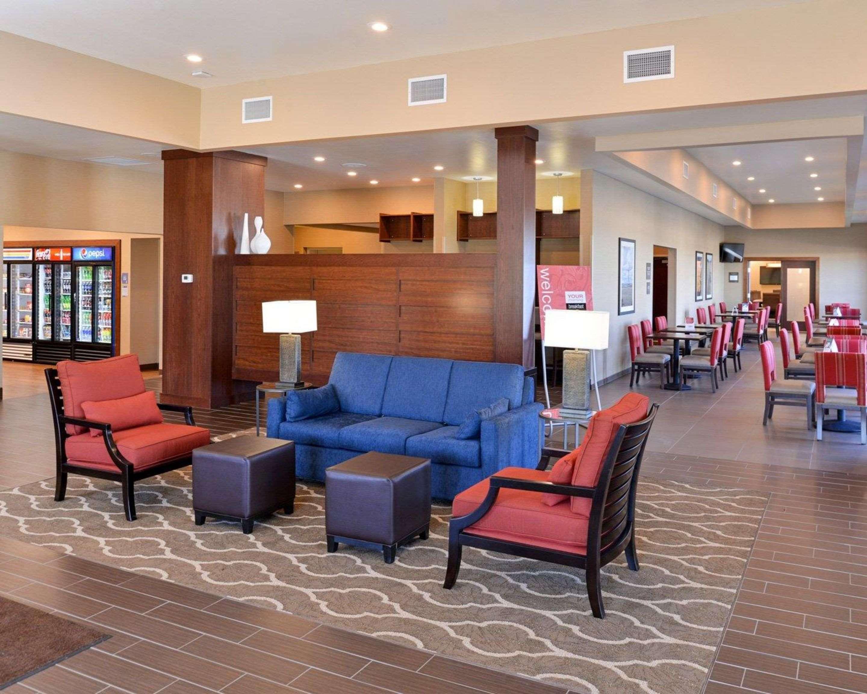 Comfort Inn & Suites Mandan - Bismarck Exterior foto